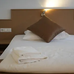 Elha 3*, Stuttgart Deutschland